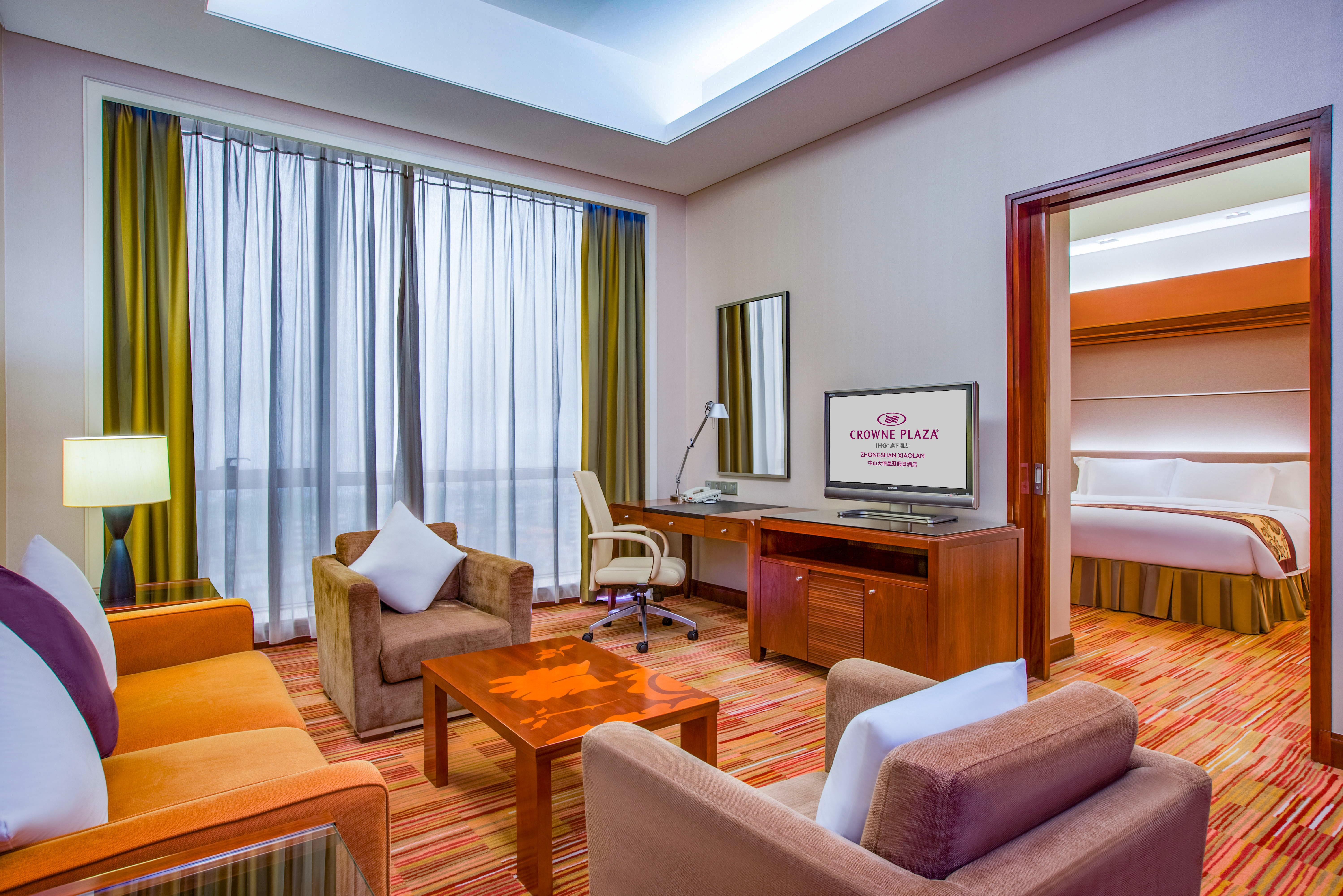 Crowne Plaza Zhongshan Xiaolan, An Ihg Hotel Ngoại thất bức ảnh